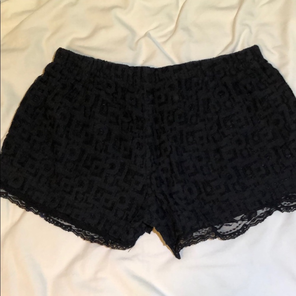 💗💗3 for $15💗💗 Black Lace Shorts